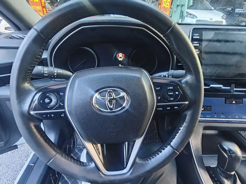 Asia Dragon 2019款 Hybrid 2.5L XLE Prestige Edition National V