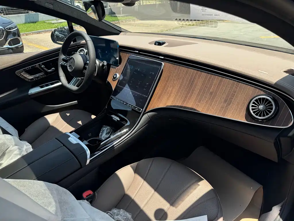 Mercedes EQE 2025 500 4MATIC Pioneer Edition