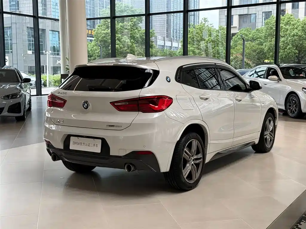 BMW X2 2020 sDrive25i Leading Edition M Sport Package