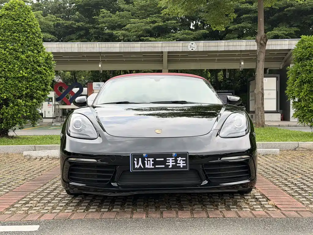 Porsche 718 Boxster 2.0T 2018 Model