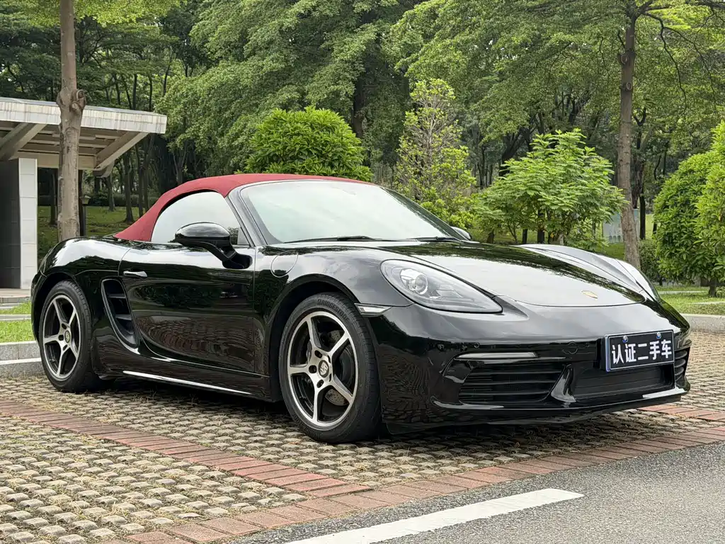 Porsche 718 Boxster 2.0T 2018 Model
