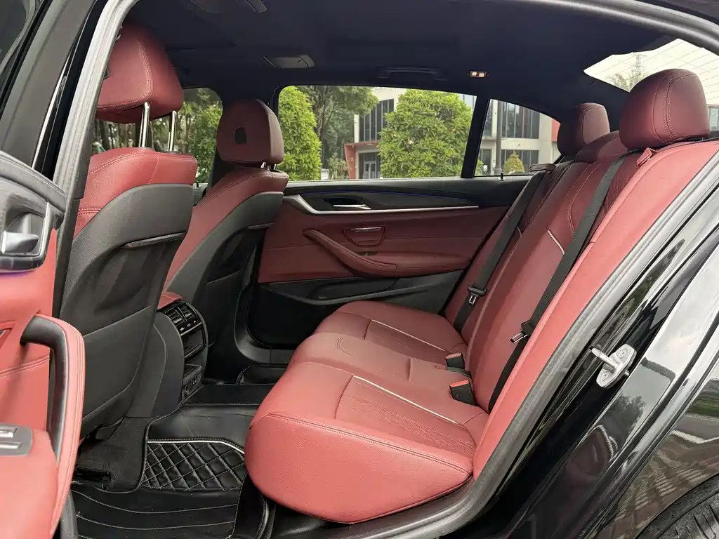 BMW 5 Series 2022 Model Facelift 530Li Leading Edition M Sport Package
