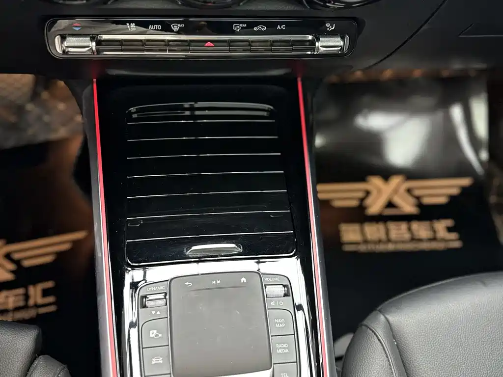 Mercedes-Benz GLB 2024 Facelift 220 Dynamic Edition