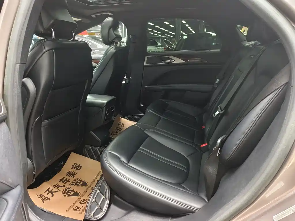Lincoln MKZ 2019 2.0T Grand Touring Edition National V