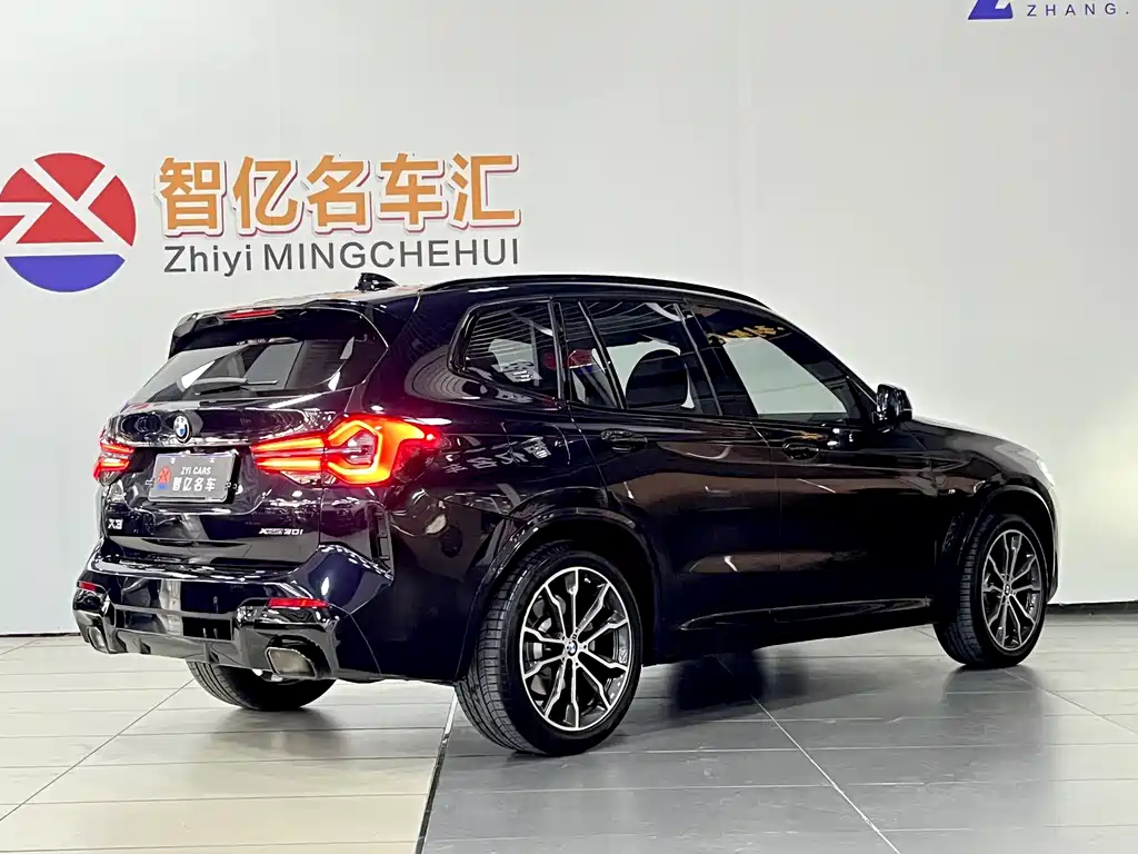 BMW X3 2022 Model Refresh xDrive30i Leading Edition M Nightshade Package