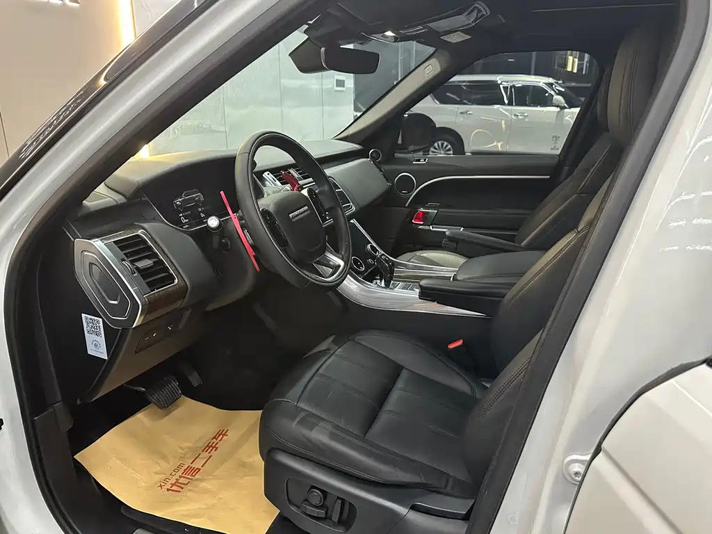 Range Rover Sport Hybrid 2018 P400e
