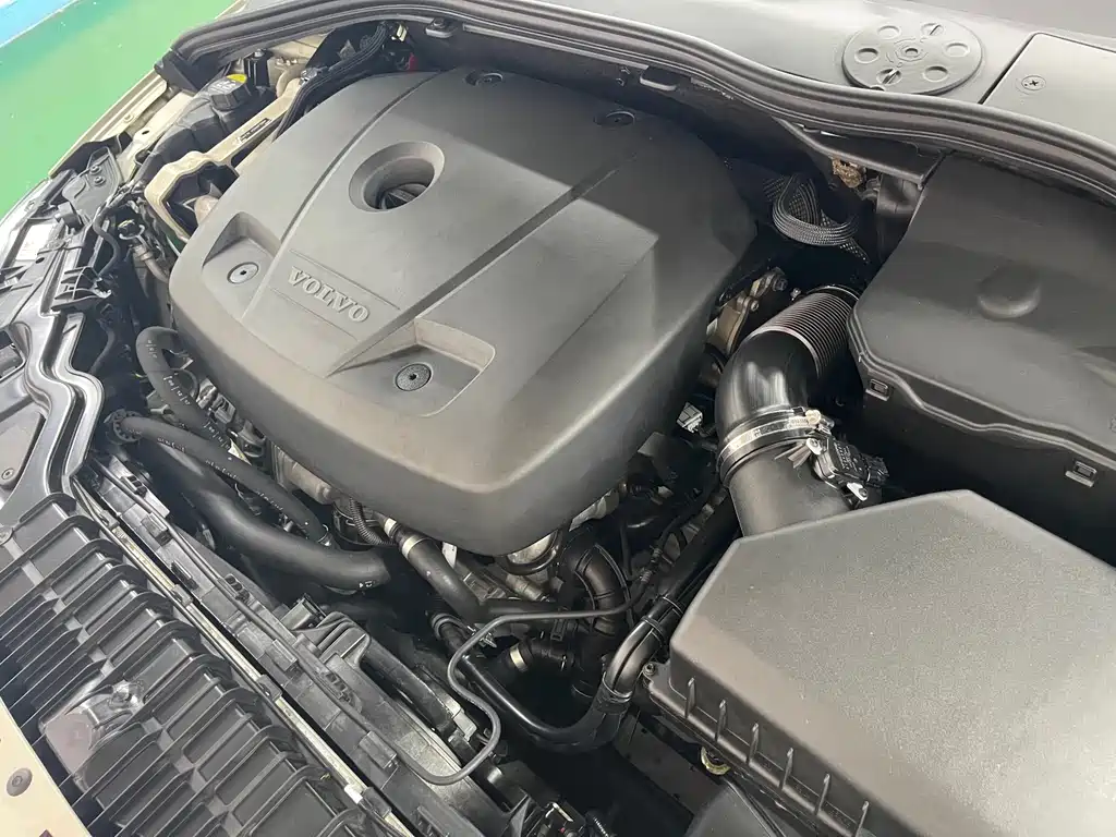 Volvo V60 2017 T5 Intelligent Comfort Edition National VI