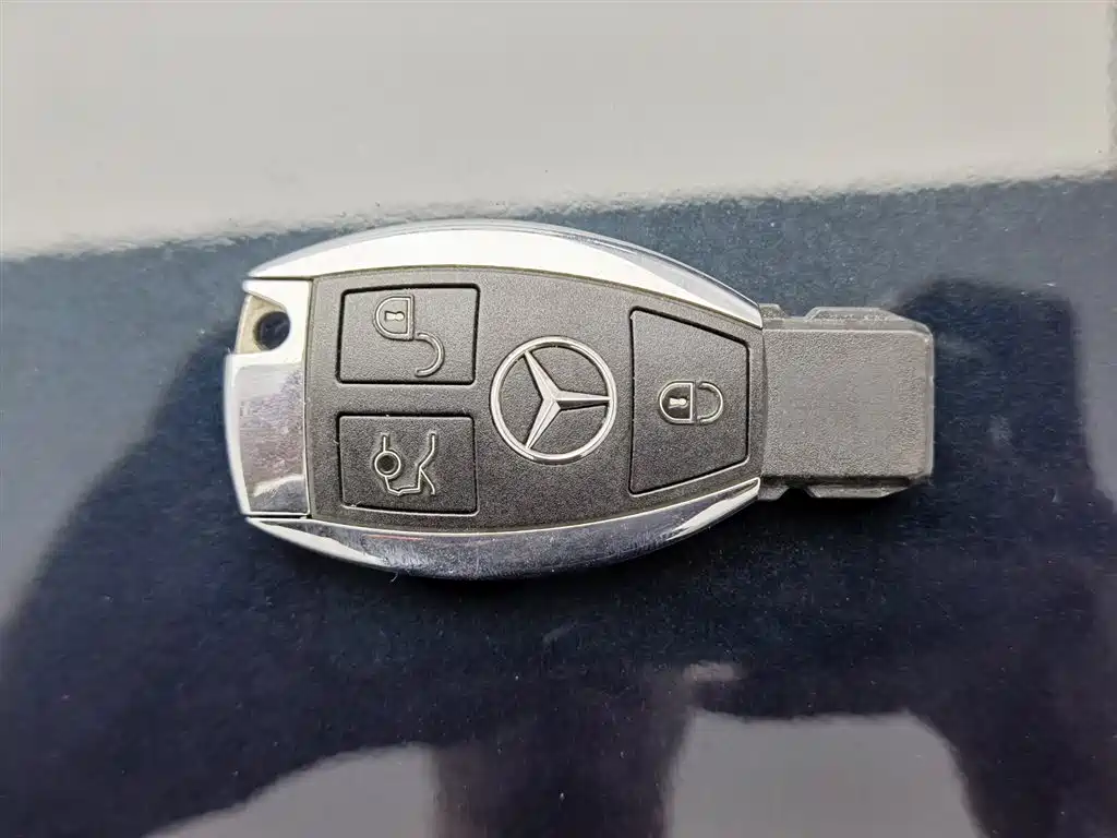 Mercedes-Benz GLC 2019 GLC 300 L 4MATIC Dynamic Edition