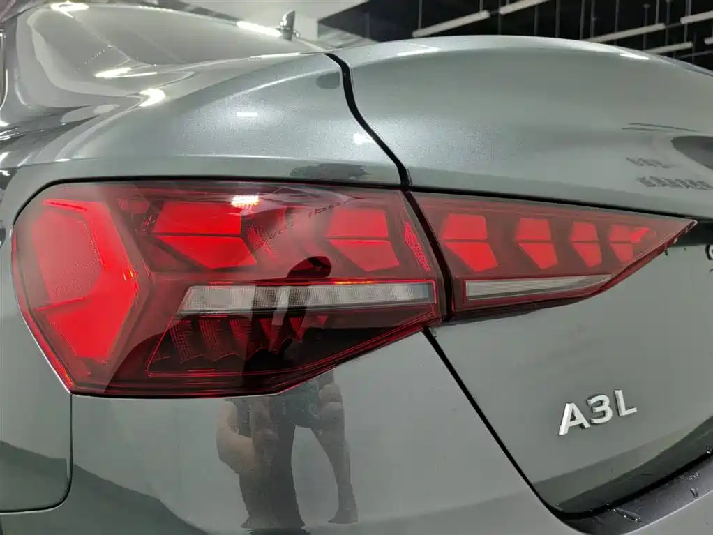 Audi A3 2026 model A3L Limousine 35 TFSI Prestige Edition