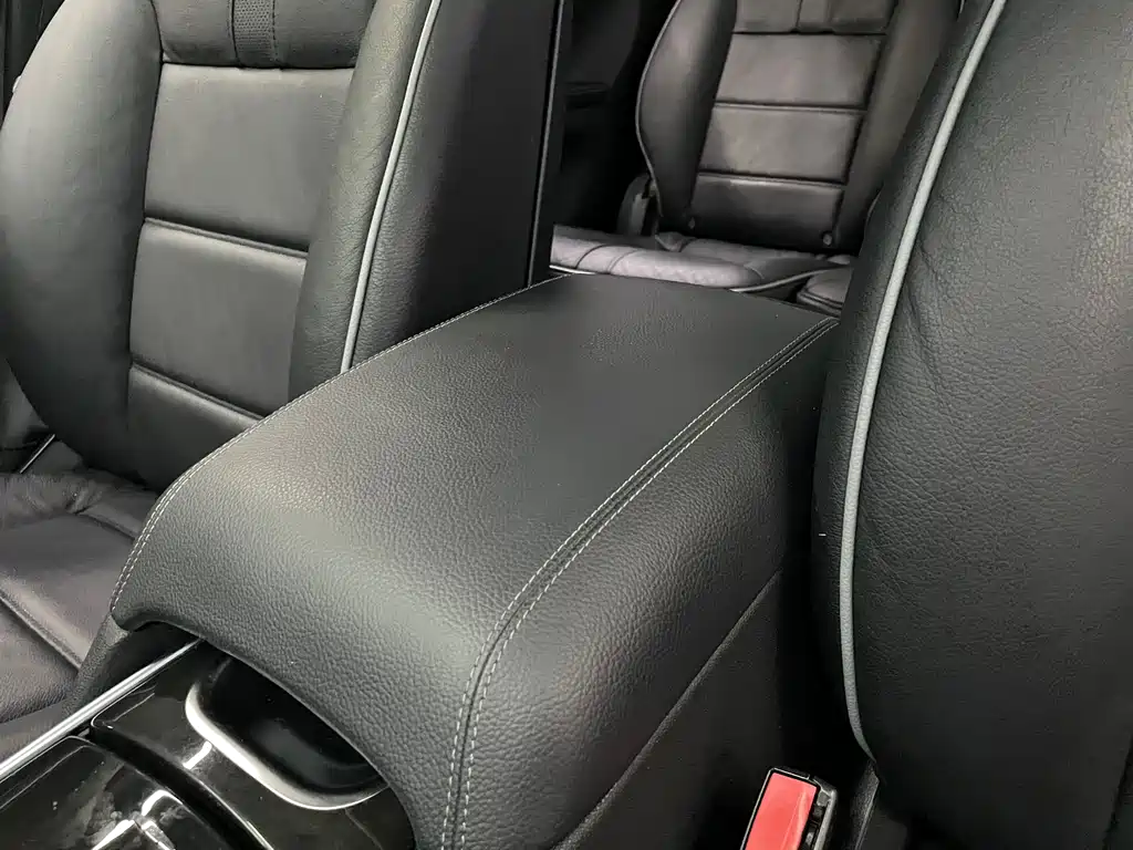 Mercedes-Benz R-Class 2017 R 320 4MATIC Business Edition Limited Edition