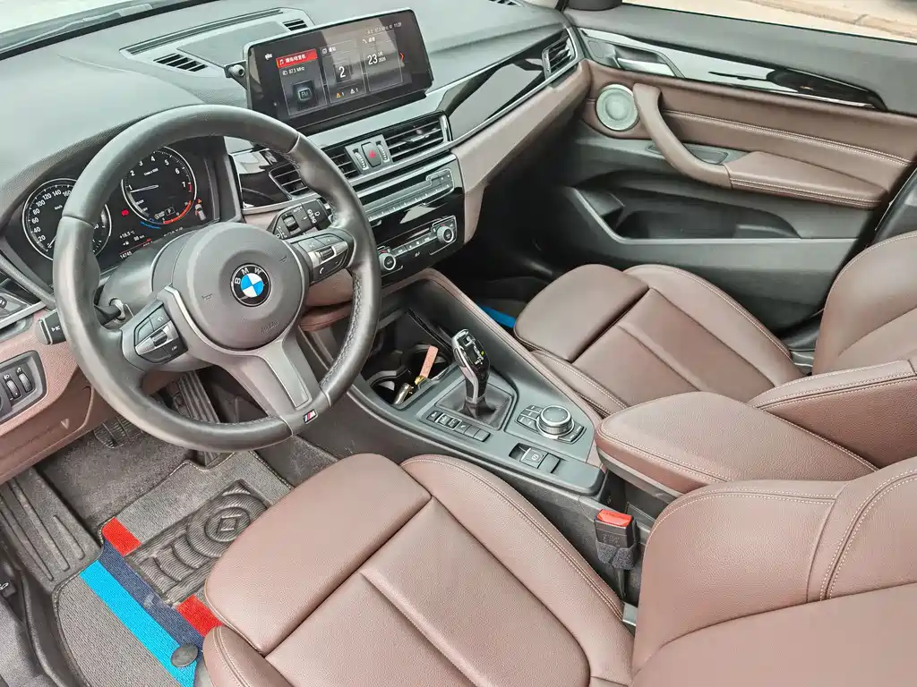 BMW X1 2022 sDrive25Li Leading Edition