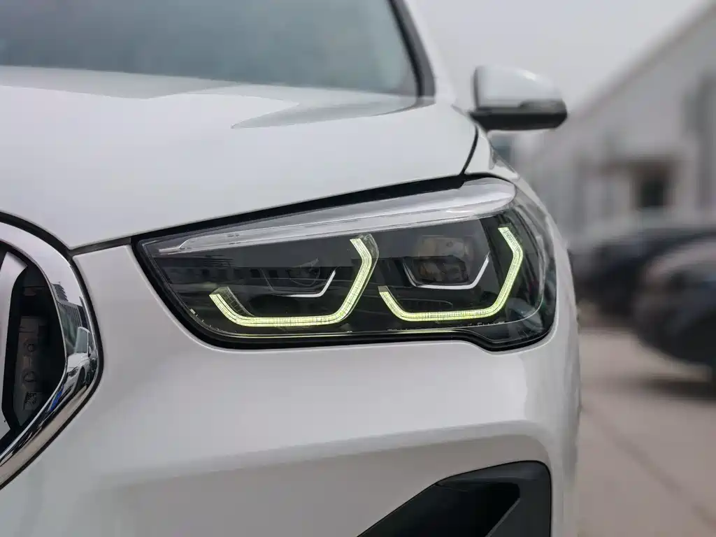 BMW X1 2022 sDrive25Li Leading Edition