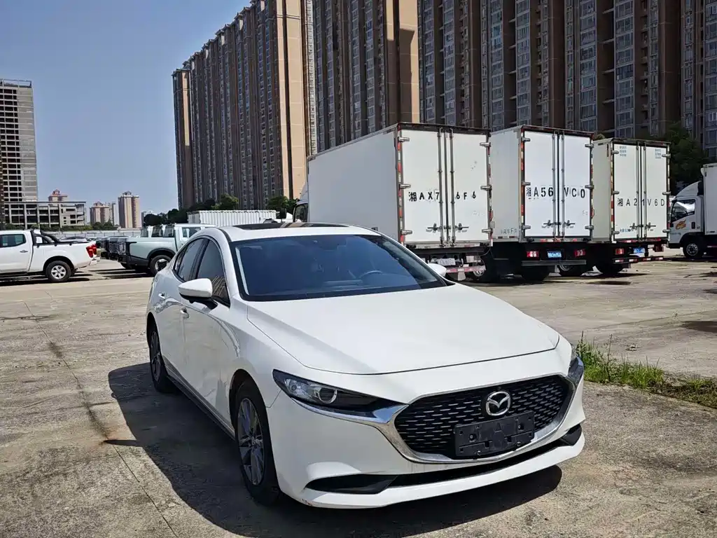 Mazda 3 Atenza 2020 1.5L Automatic Quality Beauty Edition
