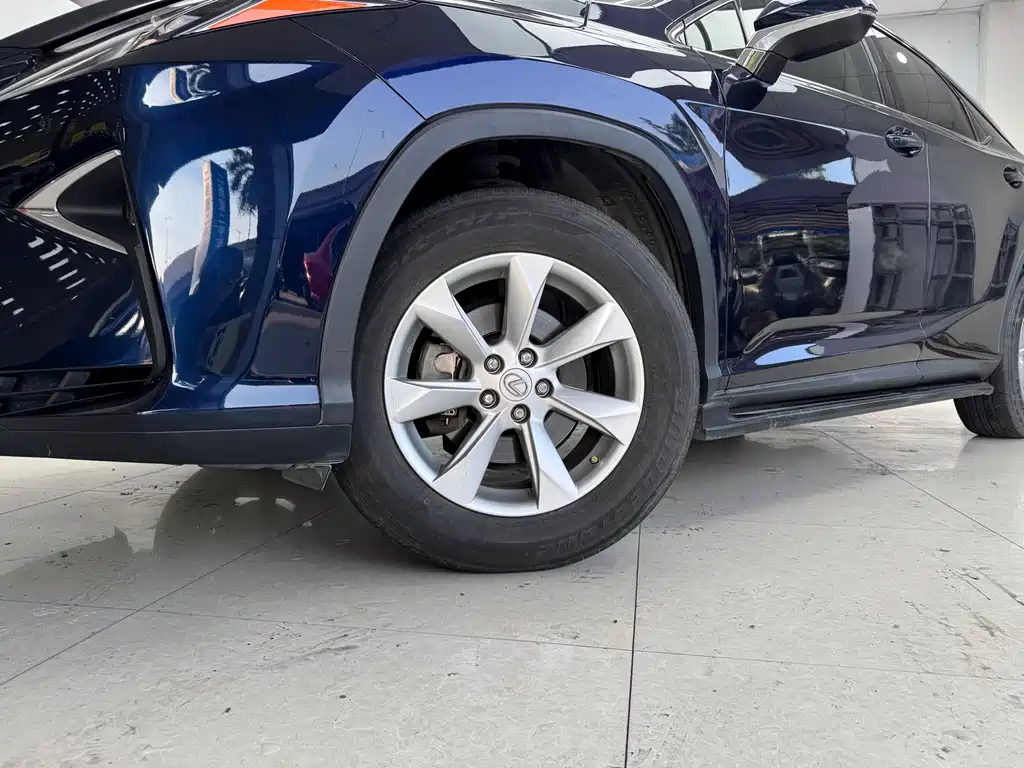 Lexus RX 2016 300 Two-wheel-drive Comfort Edition National V
