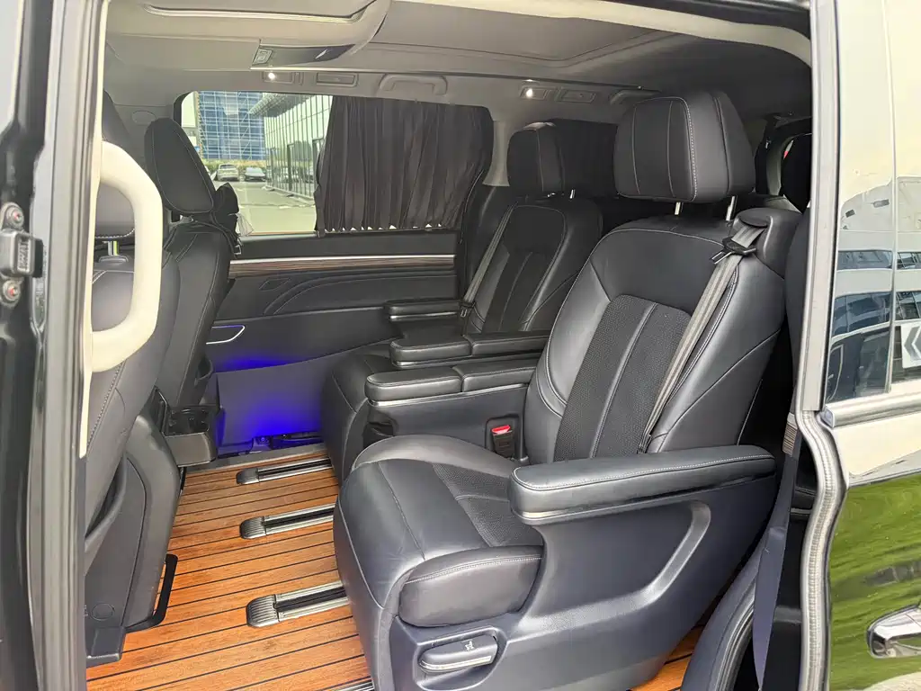 Chery M8 2021款 Lingxiu Series 390T ZunGui Version