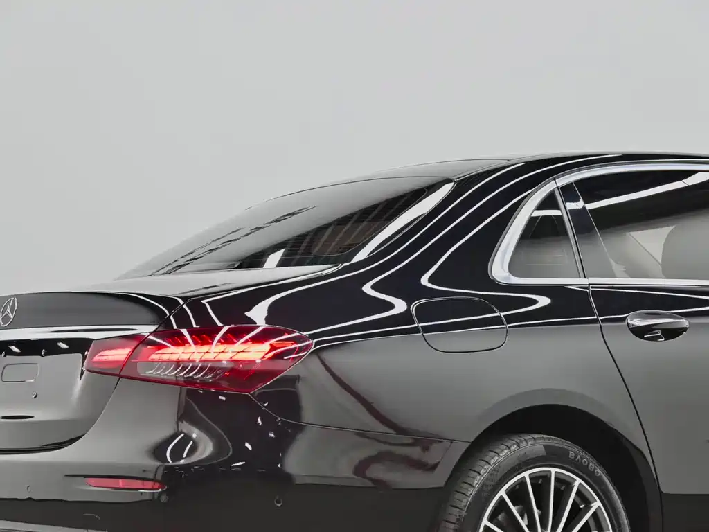 Mercedes-Benz E-Class 2023 E 260 L