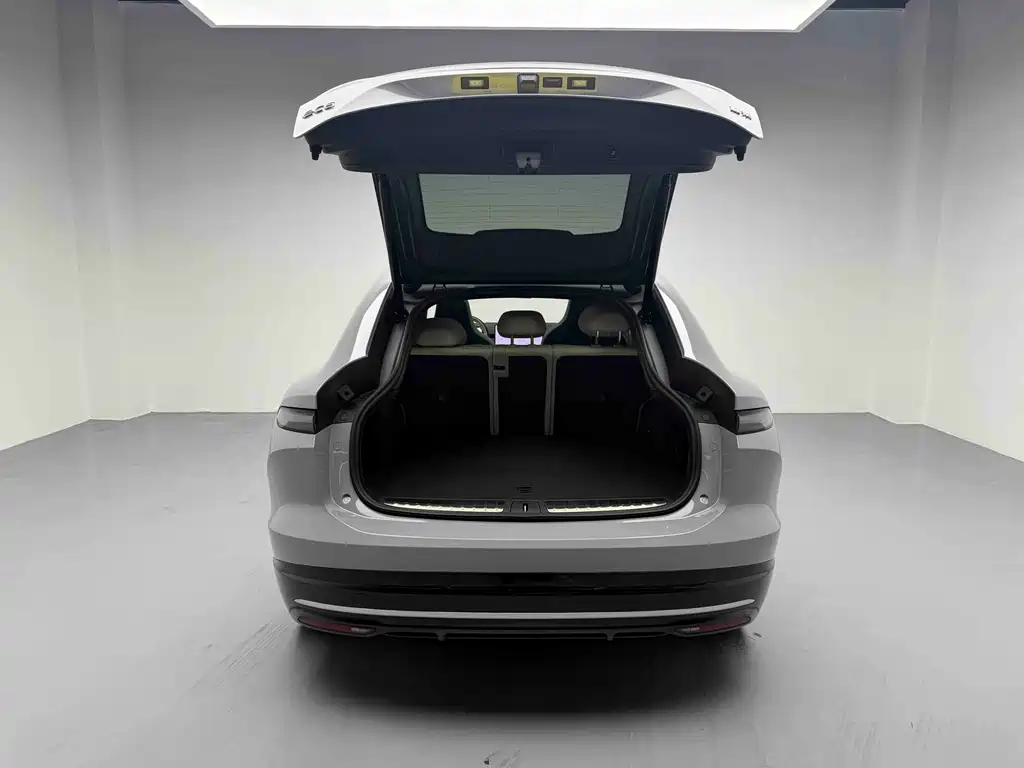 NIO EC6 2025 Model 75kWh