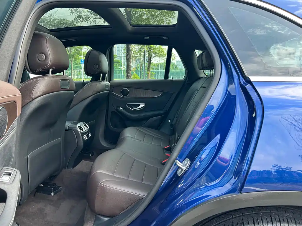 Mercedes-Benz GLC 2017 GLC 300 4MATIC Dynamic Edition