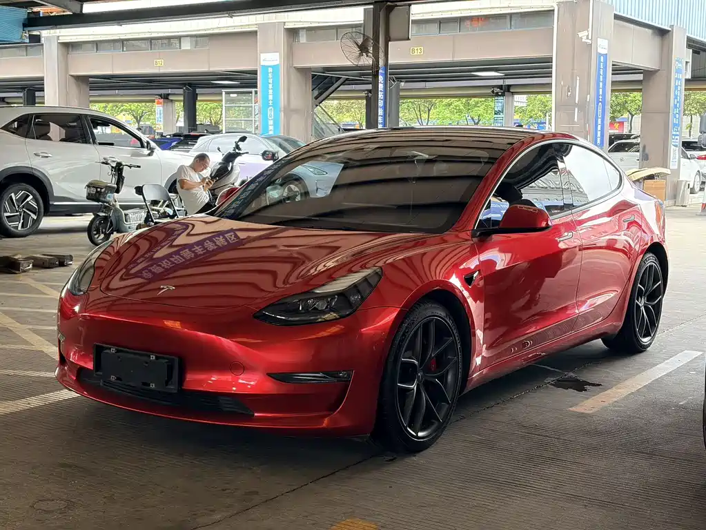 Model 3 Performance 2021 4WD