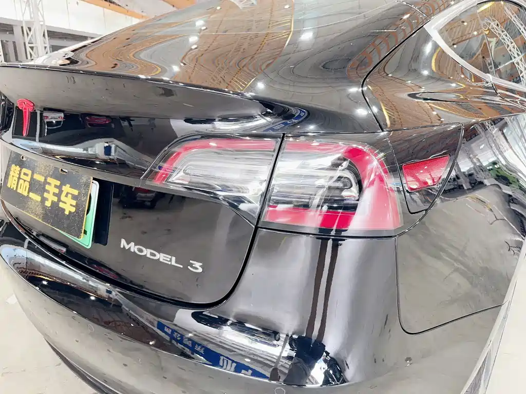 Model 3 Standard Range Rear-Wheel Drive Upgrade Version 2020