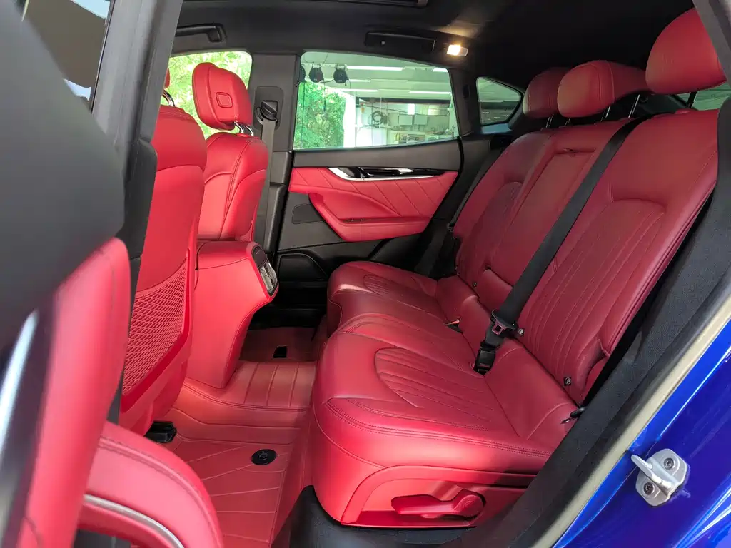 Levante 2019 3.0T Standard Edition Euro VI