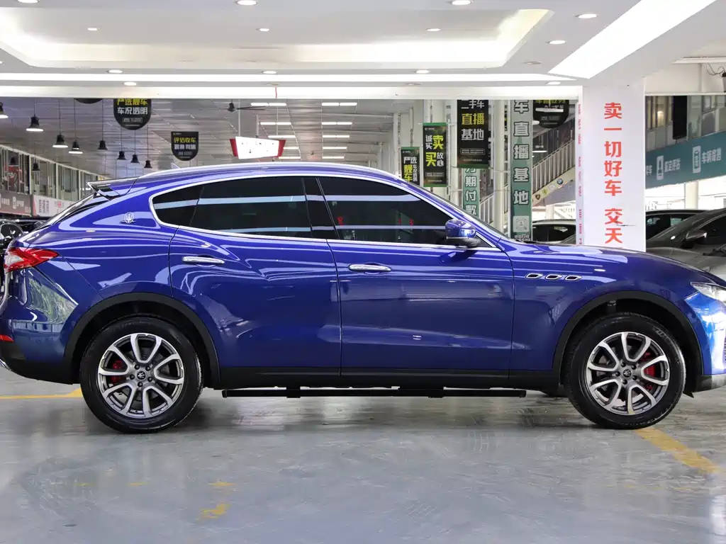 Levante 2019 3.0T Standard Edition Euro VI