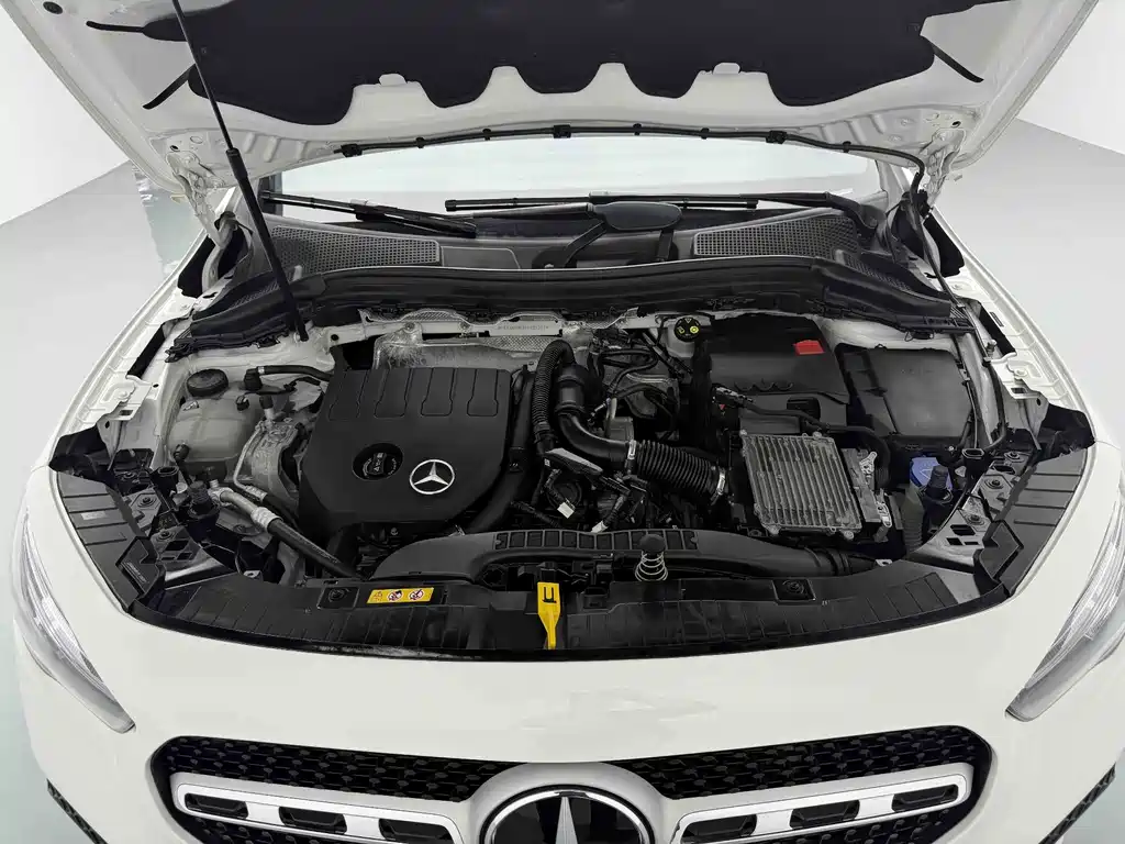 Mercedes-Benz GLA 2023 Facelift GLA 200