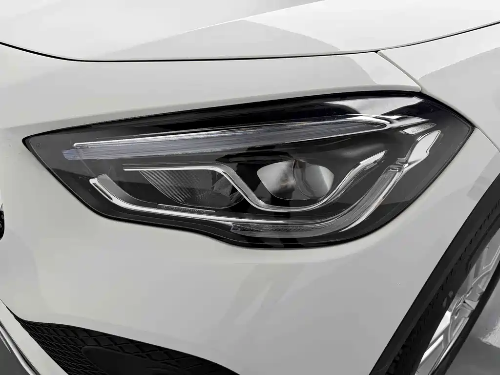 Mercedes-Benz GLA 2023 Facelift GLA 200