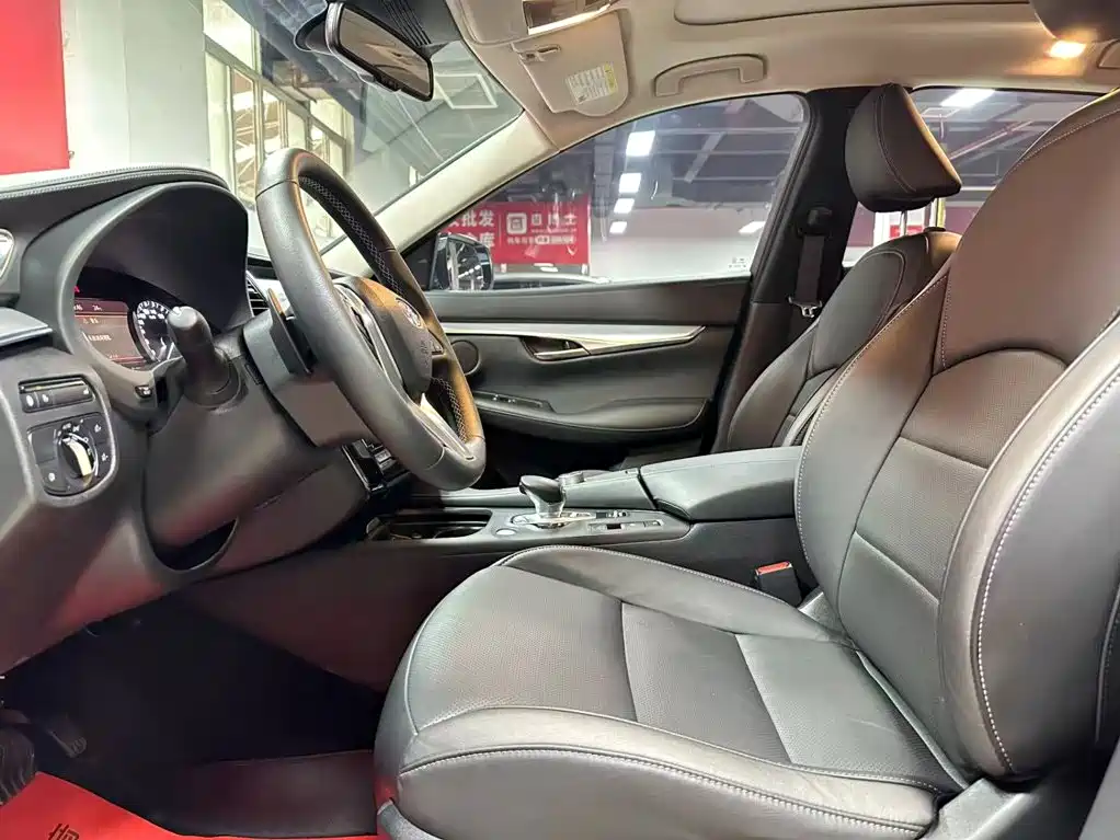 Infiniti QX50 2020 Model Year Restyled 2.0T All-Wheel Drive Executive Edition