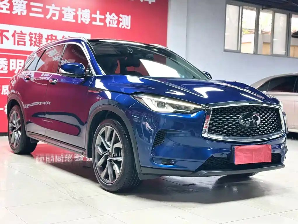 Infiniti QX50 2020 Model Year Restyled 2.0T All-Wheel Drive Executive Edition