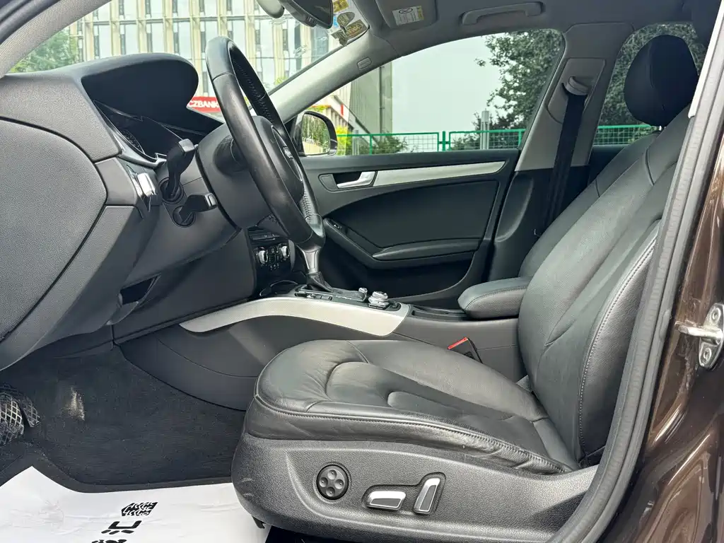 Audi A4 Import 2014 40 TFSI allroad quattro plus edition