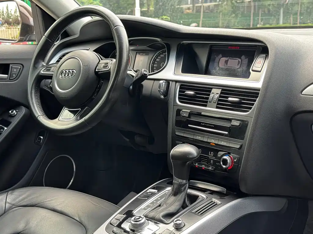 Audi A4 Import 2014 40 TFSI allroad quattro plus edition
