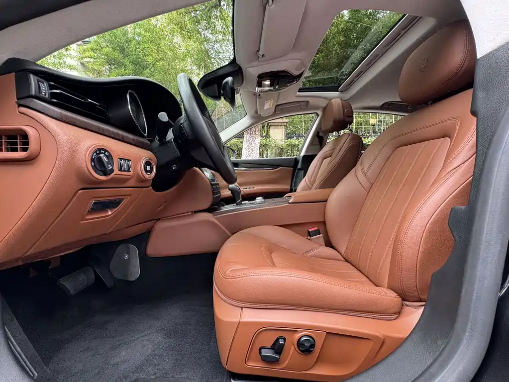 President 2017 3.0T Standard Model