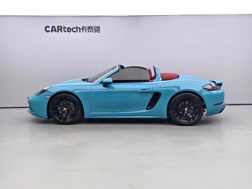 Porsche 718 Boxster 2.0T 2018 Model