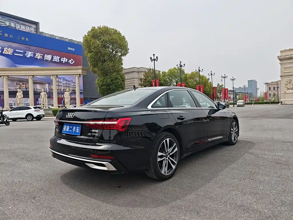 Audi A6L 2023 Facelift 40 TFSI Luxury Dynamic Edition