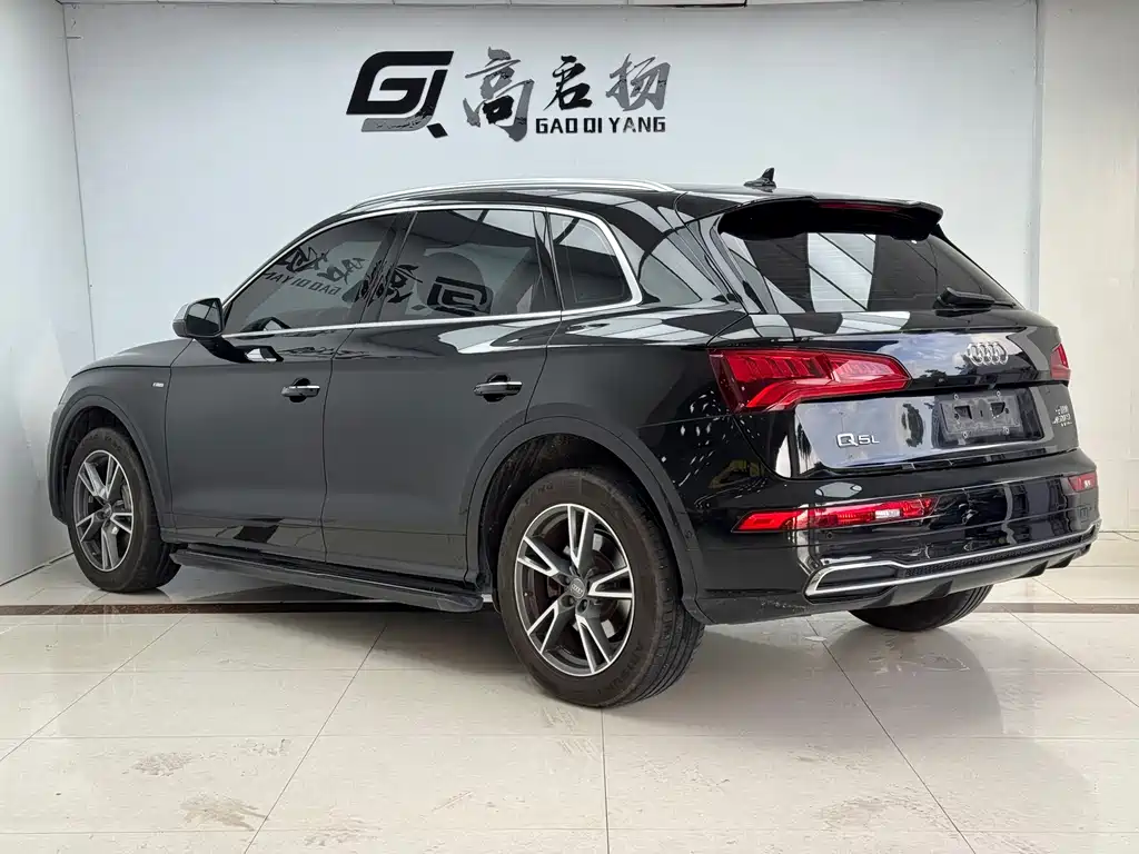 Audi Q5L 2020 45 TFSI Prestige Fashion Edition