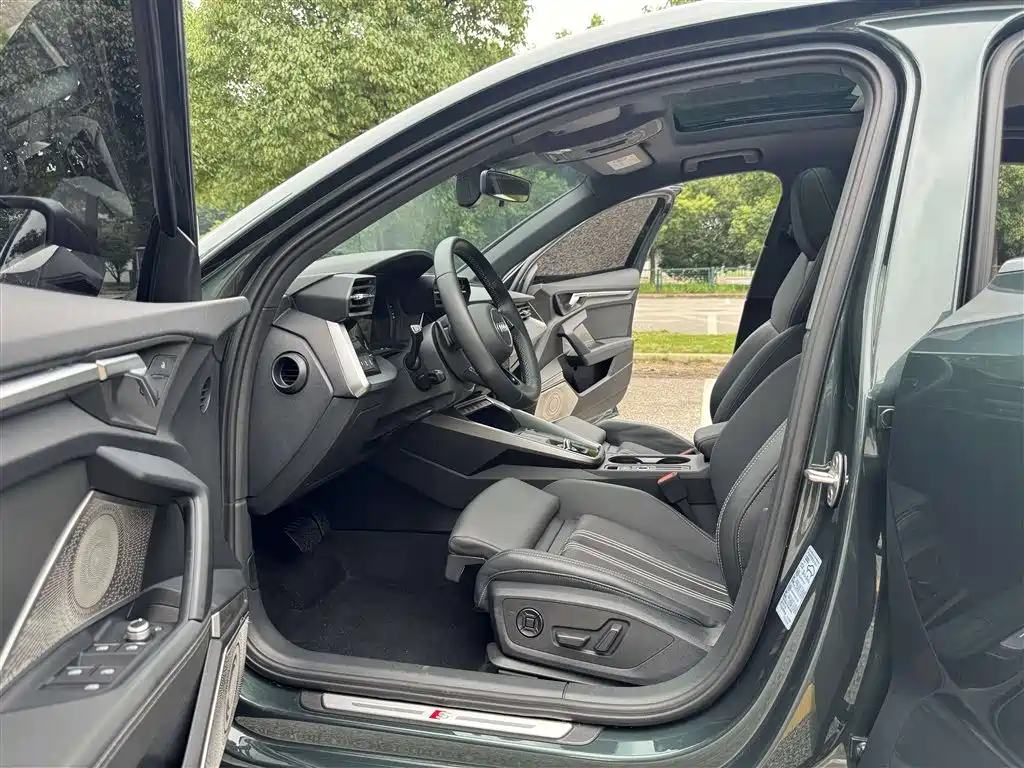 Audi A3 2021 Sportback 35 TFSI Style Sport Edition