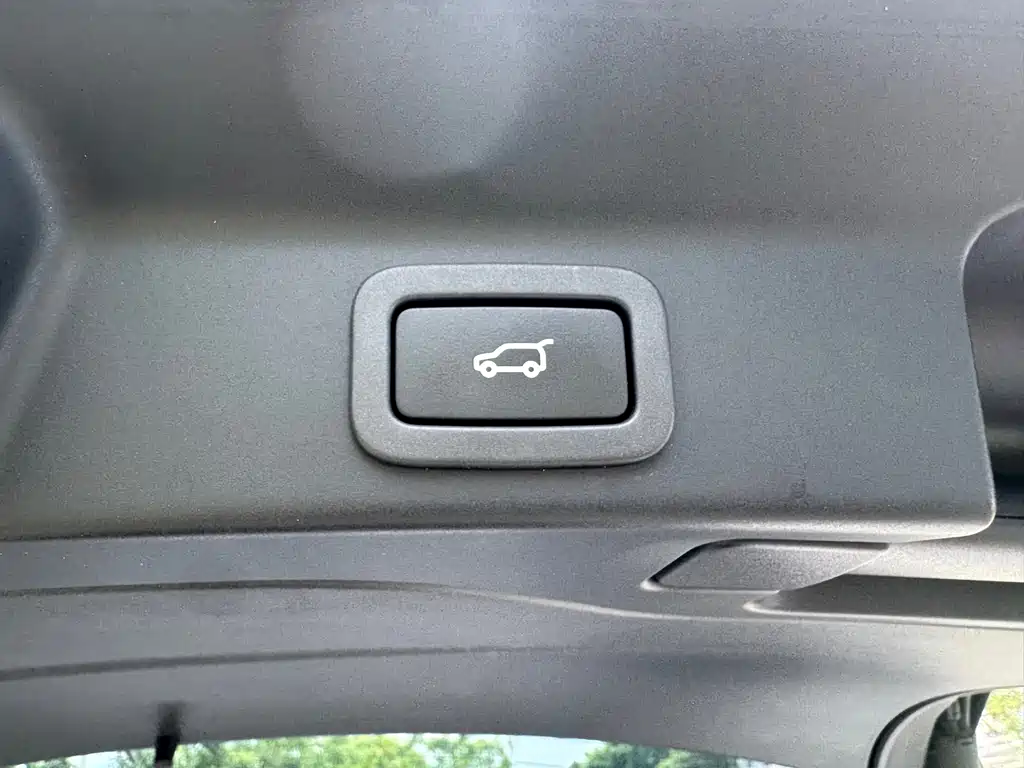 Jaguar F-PACE 2016 3.0 SC All-Wheel Drive R-Sport Sport Edition