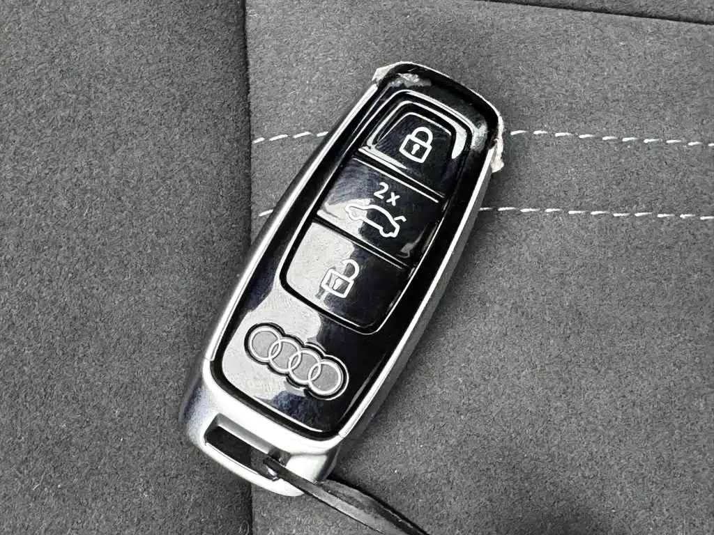 Audi A7L 2025 45 TFSI Luxury Edition