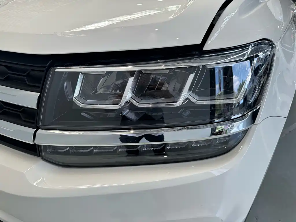 Tou岳 2021 280TSI Two-Wheel Drive Fashion Edition