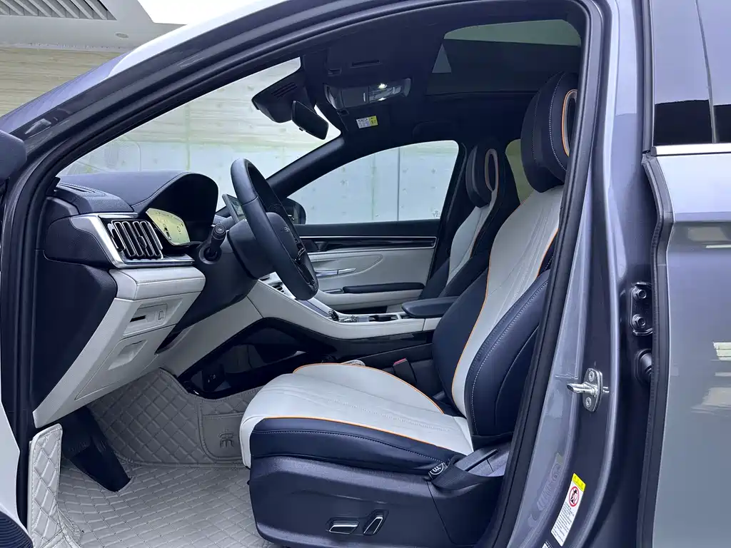 Song PLUS New Energy 2024 Model Honor Edition DM-i 71km Luxury Type