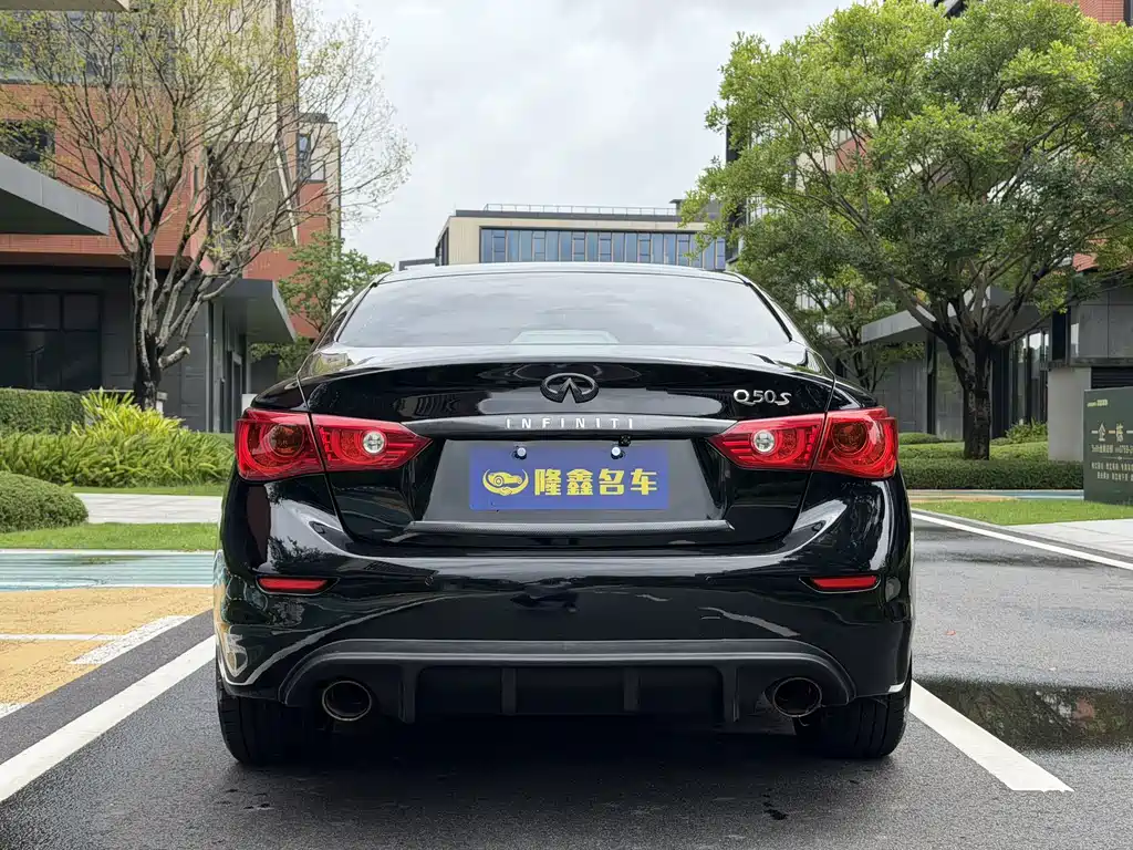 Infiniti Q50L 2018 2.0T Elegance Edition National VI