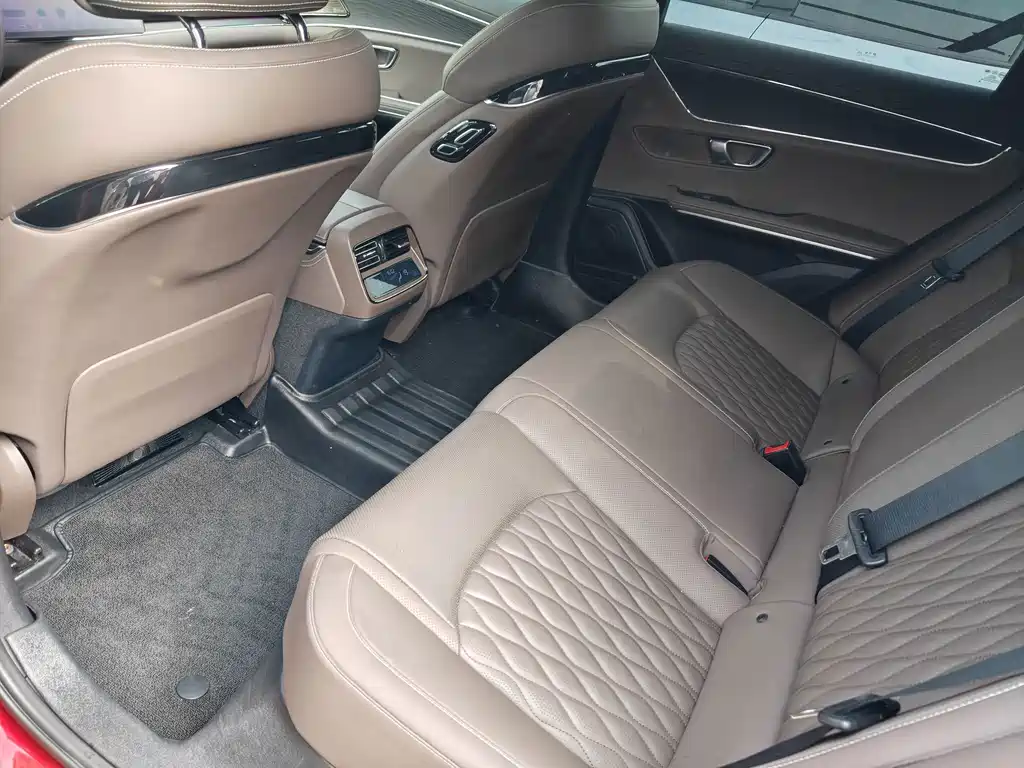 Han 2020 DM Four-Wheel Drive Performance Edition Prestige Model