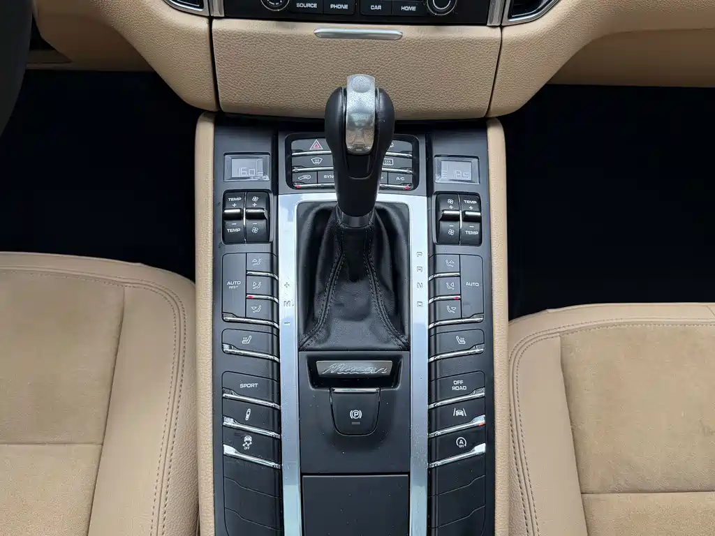 Macan 2.0T 2017款
