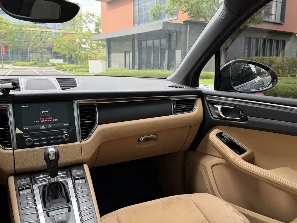 Macan 2.0T 2017款