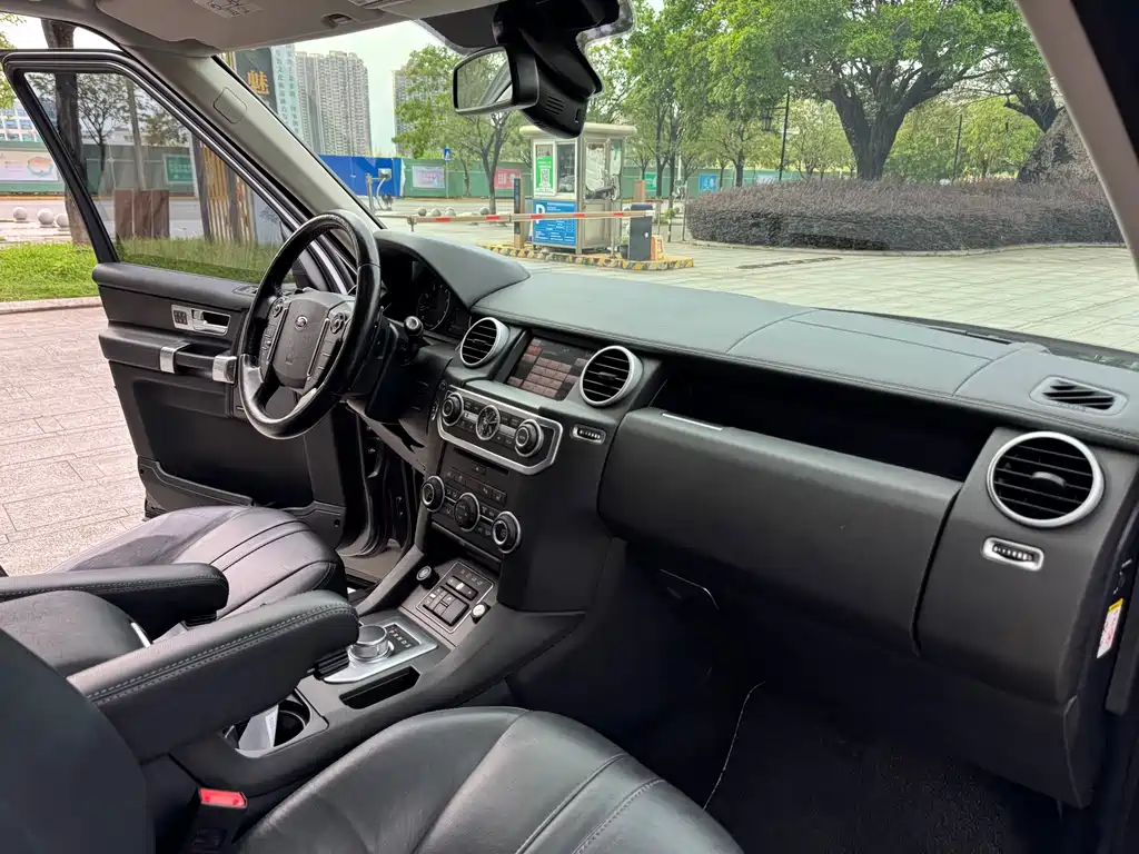 Discovery 2015 3.0 SC V6 SE