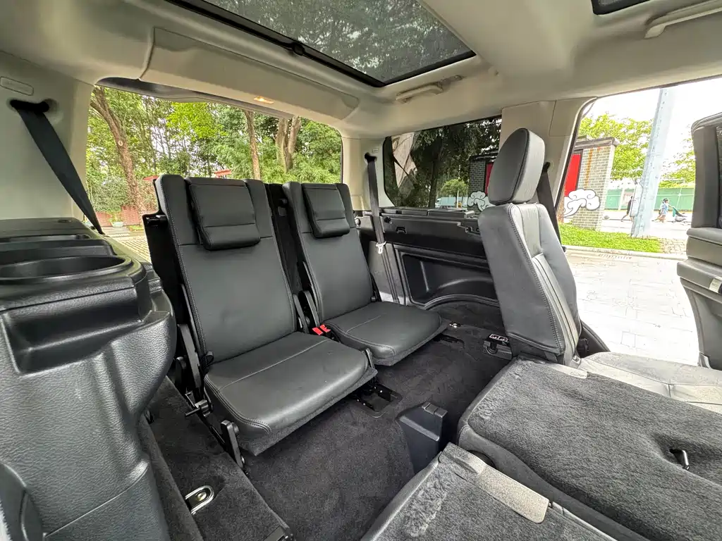 Discovery 2015 3.0 SC V6 SE
