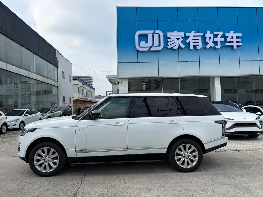 Range Rover 2017 3.0 SC V6 Vogue Extended Edition