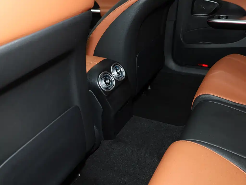 Mercedes-Benz C-Class 2022 Model Year Restyled C 260 L Sport Edition