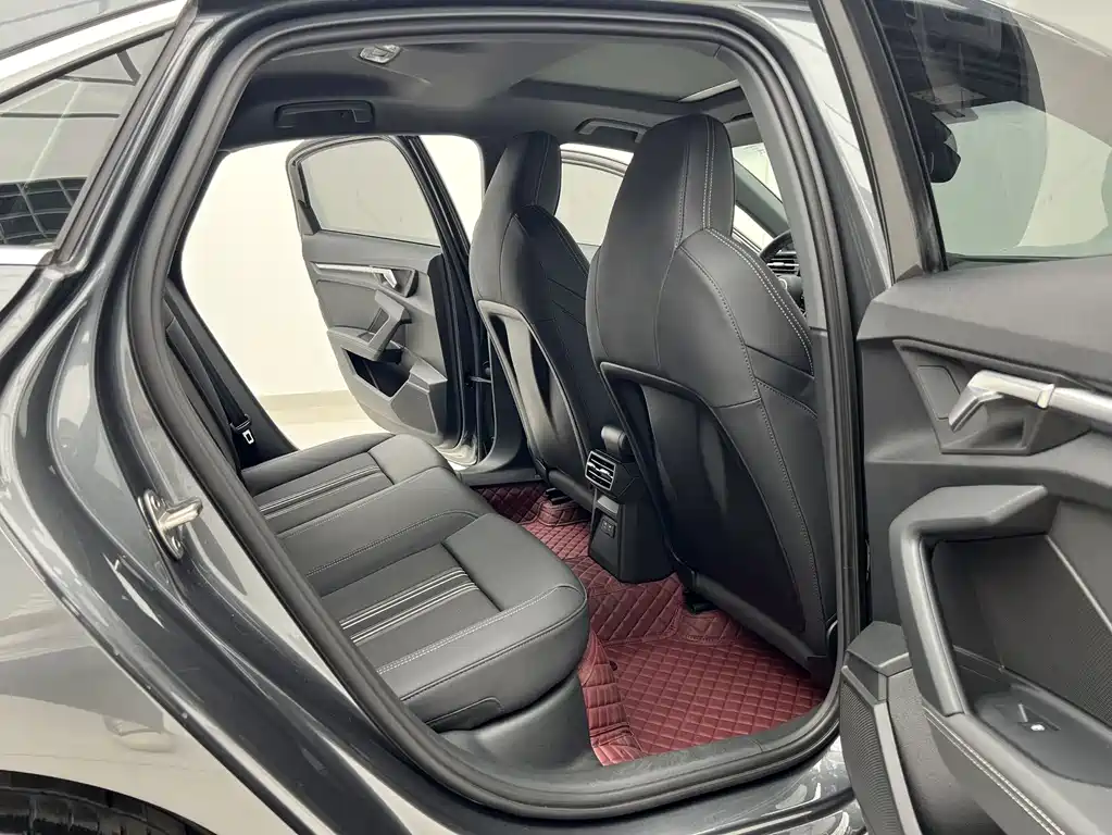 Audi A3 2023 Facelift A3L Limousine 35 TFSI Sporty Style